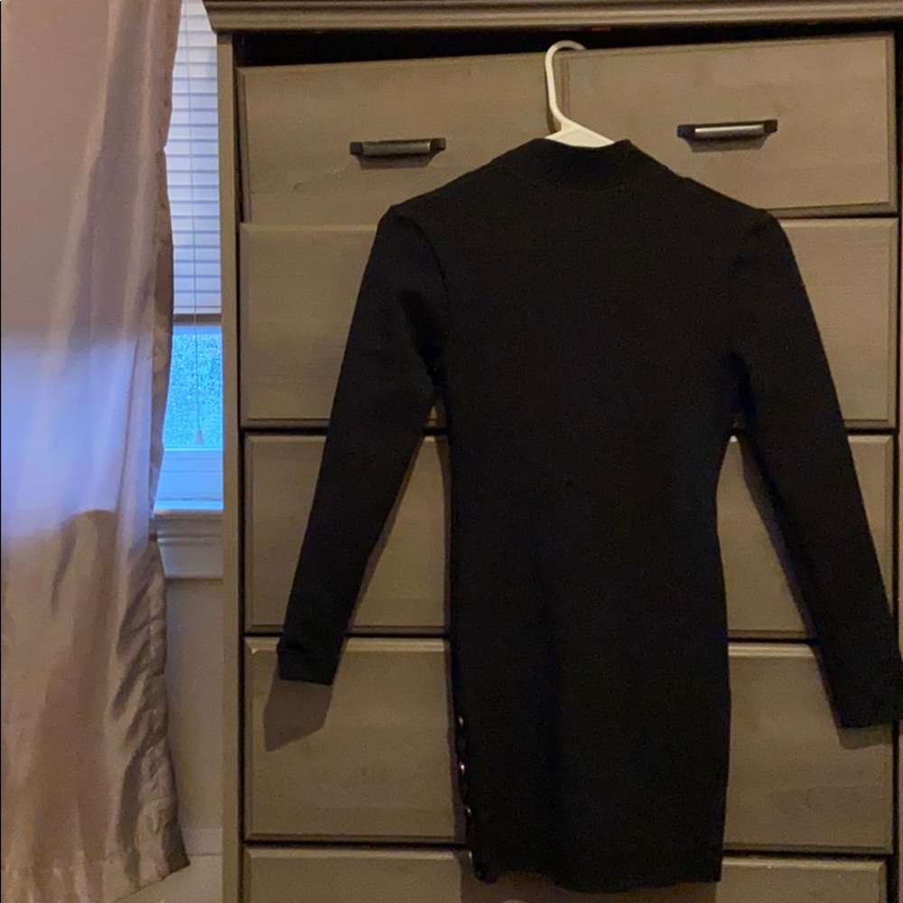 Dress - Picture 2 of 3